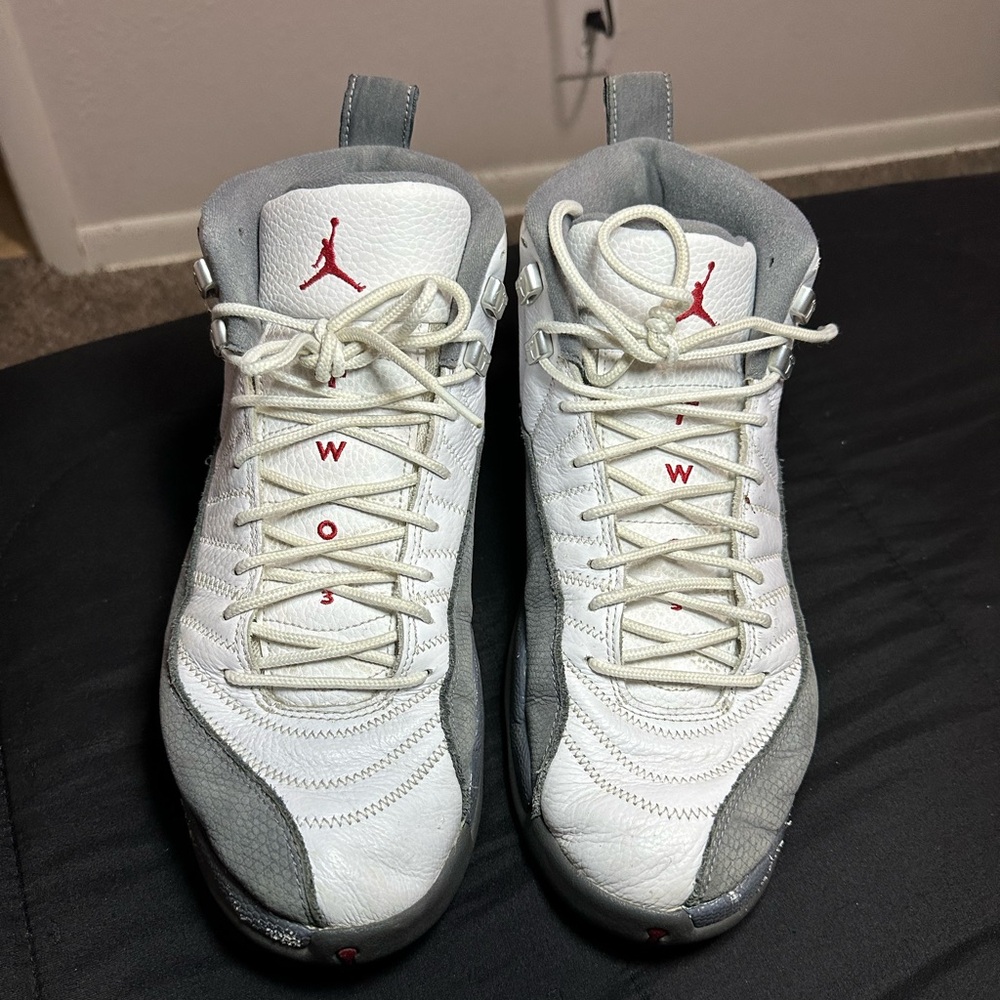 Beater Jordan 12!!! Size 12